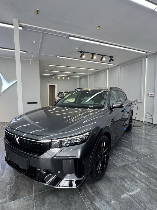 Voyah Free Apollo Tech 318 AWD