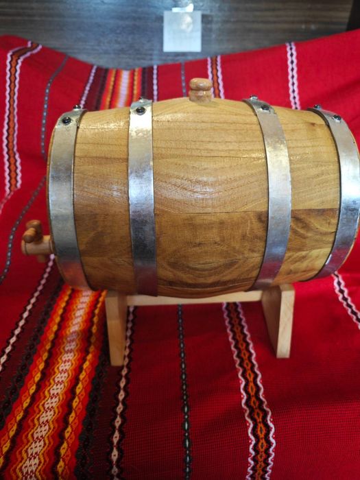 Буре за ракия от акация