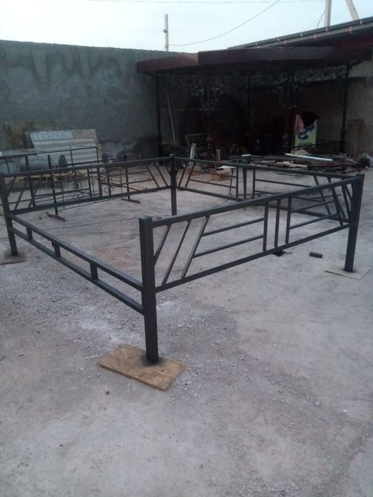 Кровать. 3*2,5метр