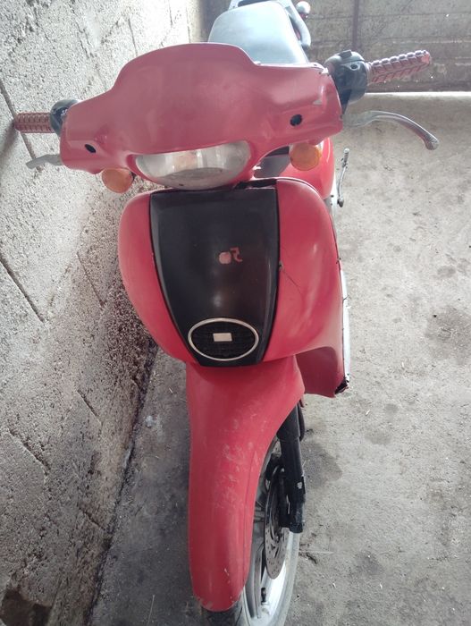 De vânzare motoscuter