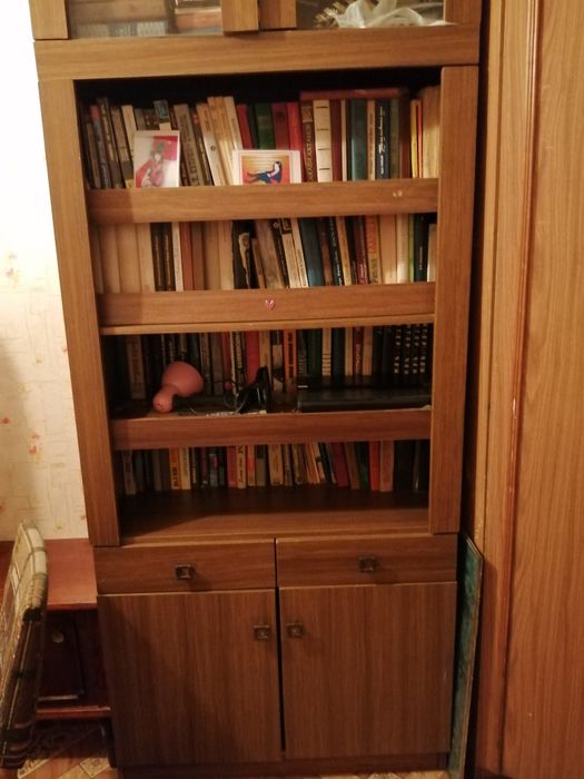 Трюмо советское с зеркалами, шкафы, сервант