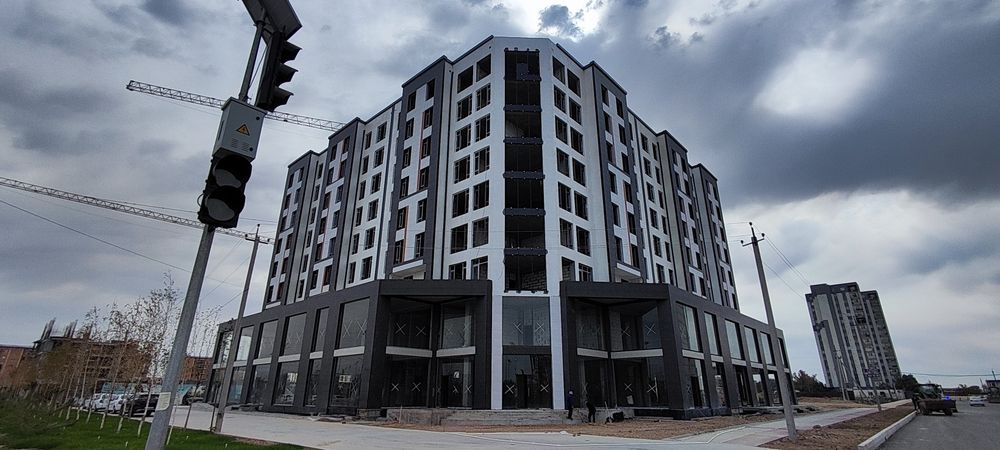 Нежилое помещение под офис или салон красоты с панорамными окнами