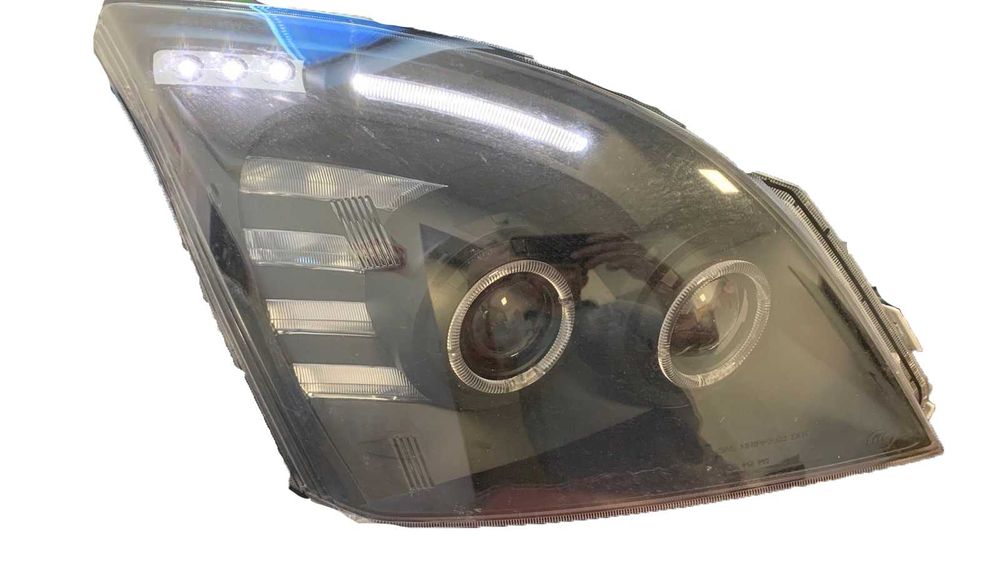 Тунинг Фарове за Toyota Land Cruiser 120 (2003-2009) С ДЕФЕКТ