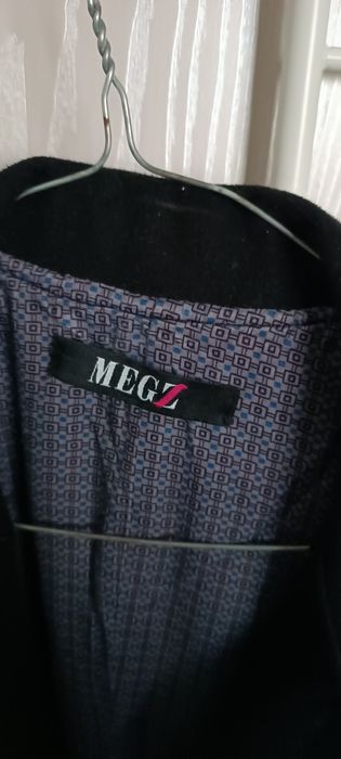 Дамско вталено палто Megz