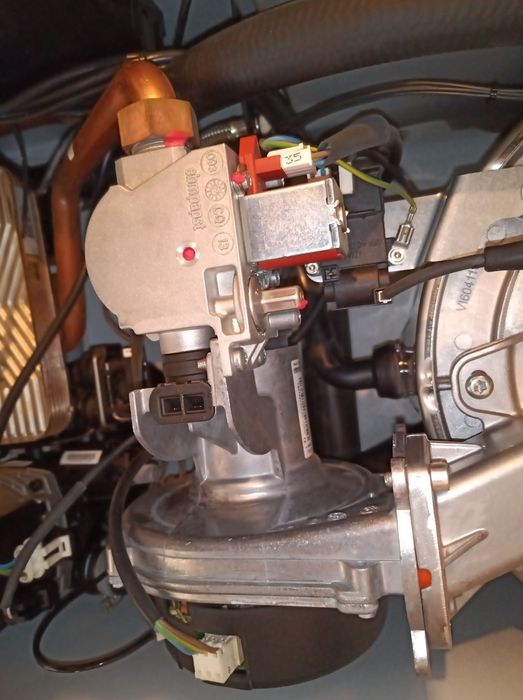 Vitodens W050 piese televizor