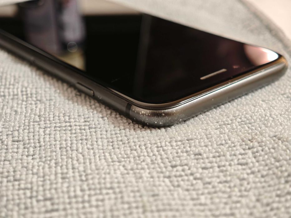 Iphone 8 64 GB Grey Baterie 81% capacitate