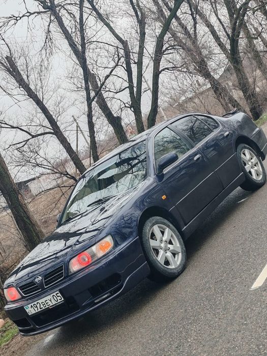 Продам машину Ниссан максима