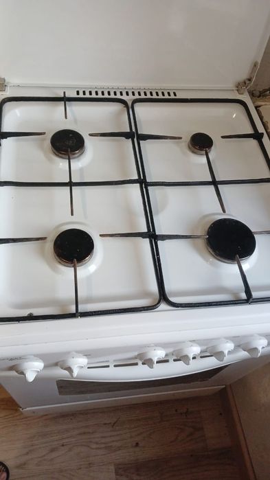 Продам газ духовку