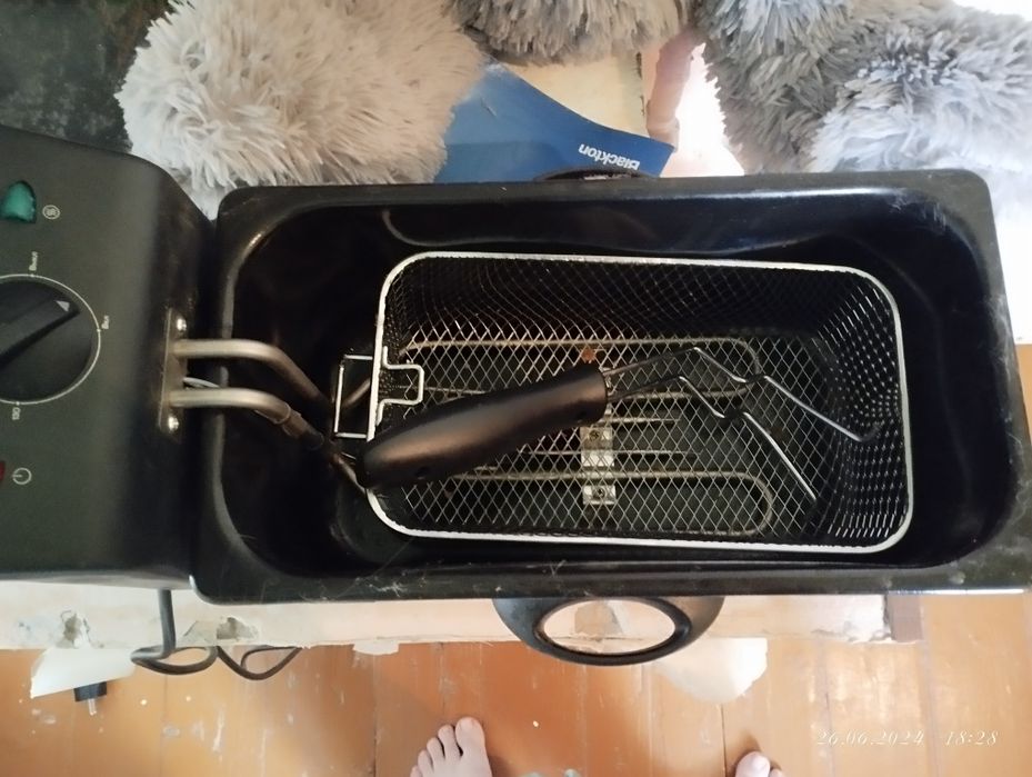 Электрическая фритюрница