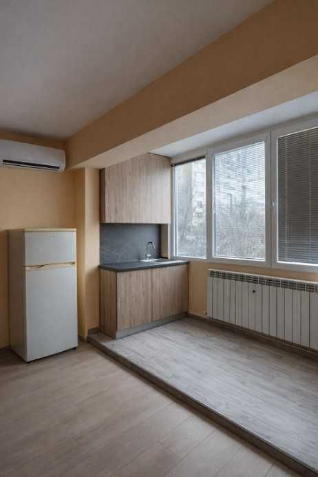 Двустаен апартамент под наем Полигона