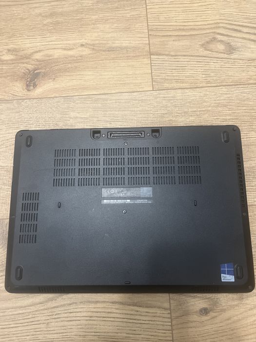 Laptop Dell E5470 i5 Gen 6 / SSD 128 / RAM 8 GB