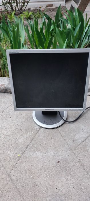 Монитор Samsung б. У.