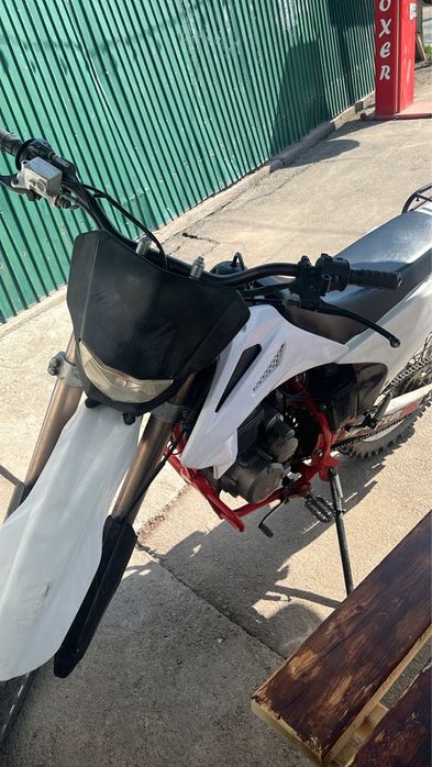 Продам эндуро 06