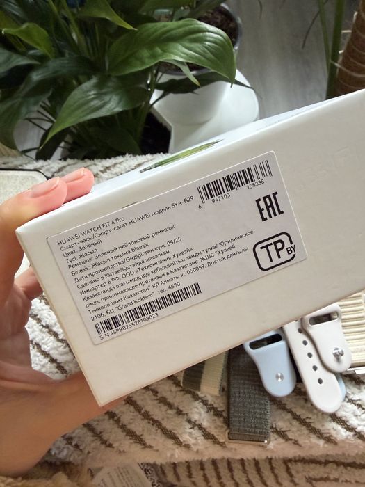 Часы huawei Fit 4 pro