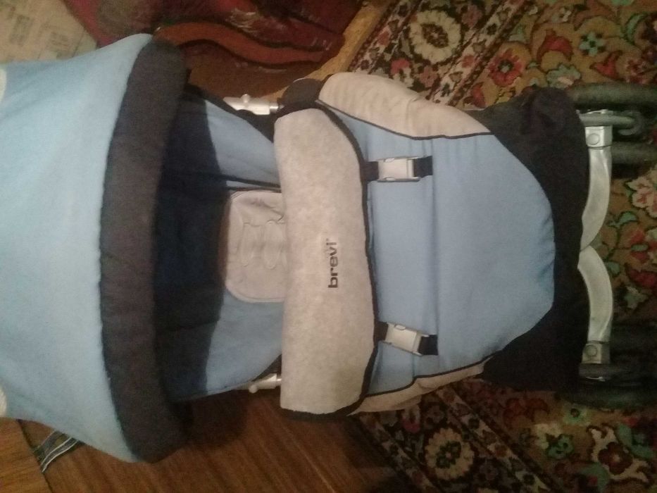 Продам детскую коляску