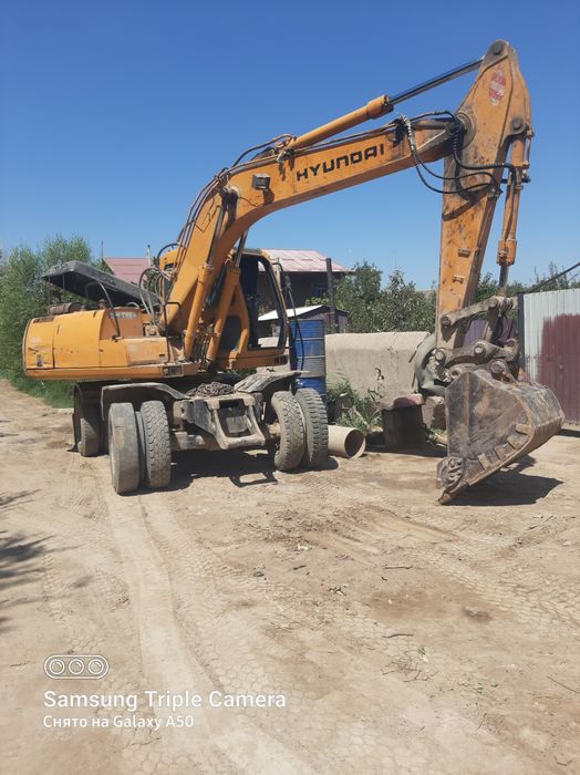 Экскаватор  хизмати аренда хундай колесный