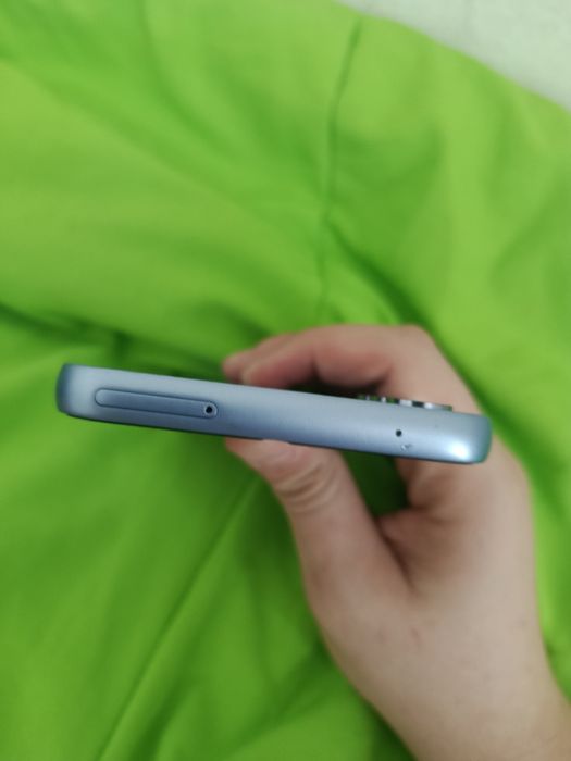 Samsung Galaxy A34 5G. Подробнее : в описание