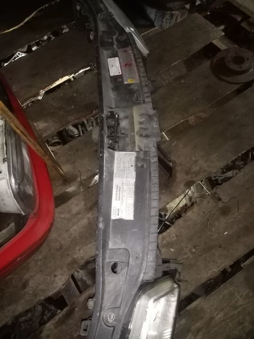 Телевизор на Ауди А3 из Германии