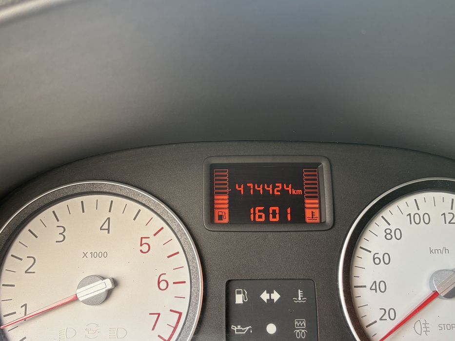 Дачия Логан 1.5 dci