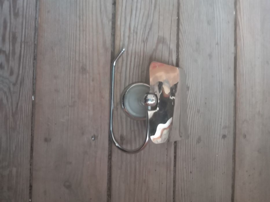 Продам держатель для туалетной бумаге