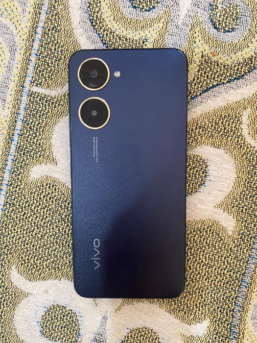 Vivo y03 б/у тез