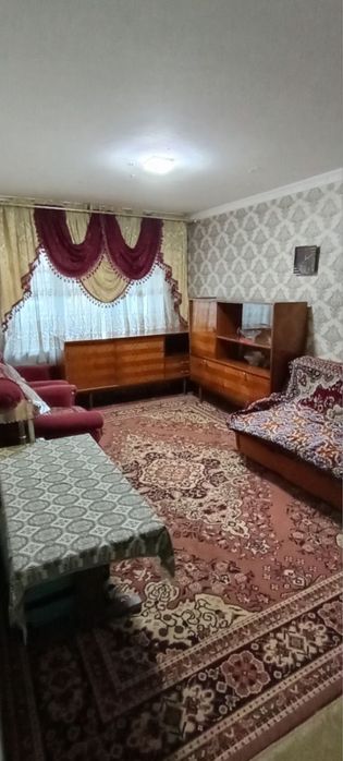 Киргили Foodcity 4/1 этаж 1 хона уй ижарага берилади