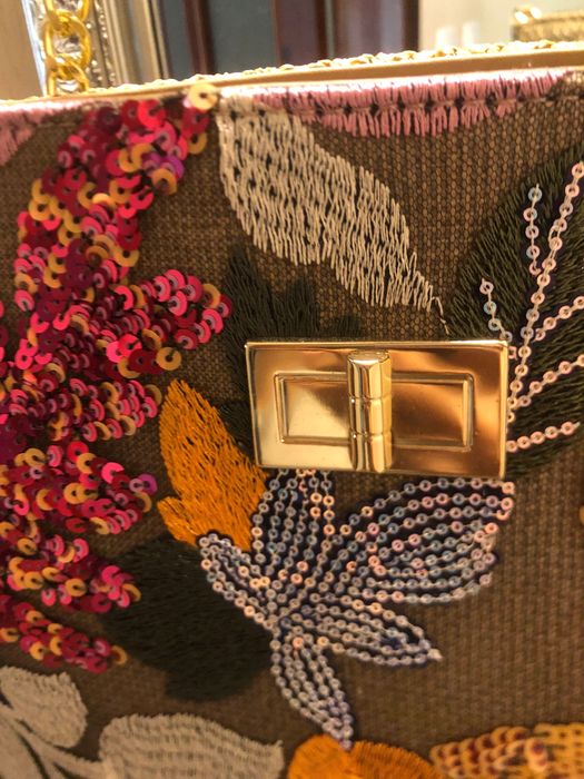 Голяма дамска чанта