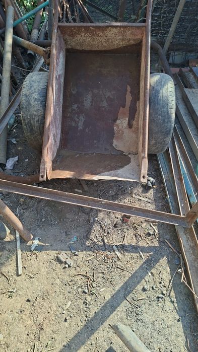 Телешка на 2 колесах.