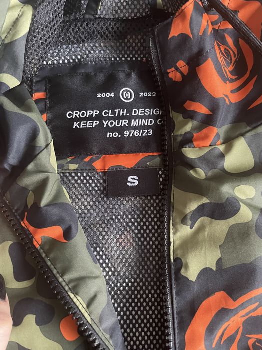 Яке Cropp  пролетно