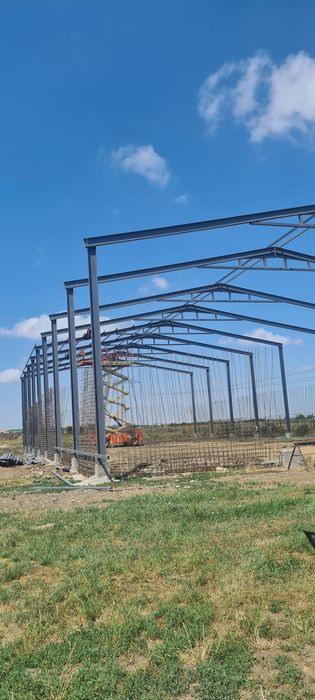 Hala metalica structura industriala