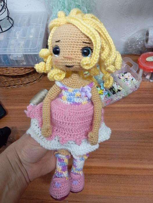 Продам  вязаных кукол.