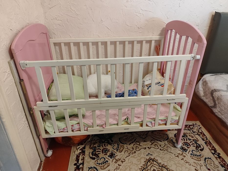 Продам манеж детский