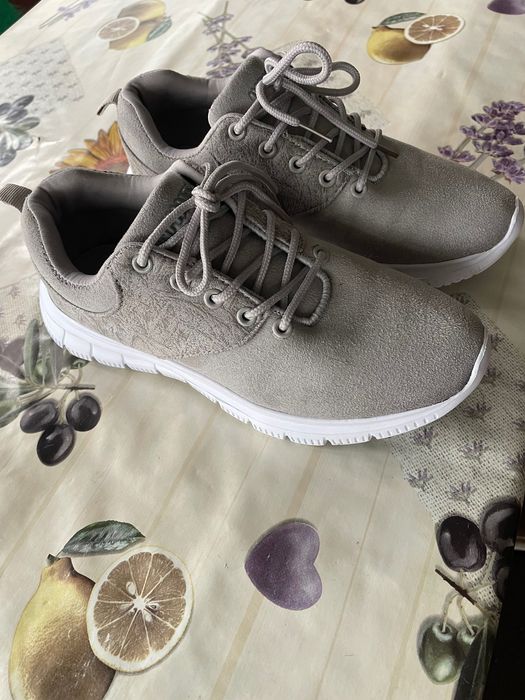 Дамски маратонки