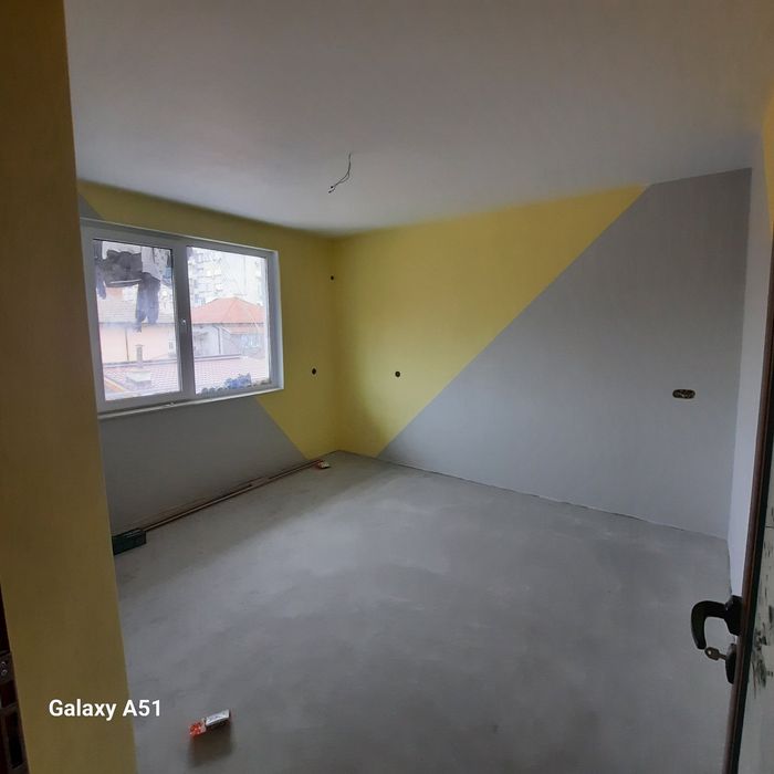 Къща от собственик с гараж