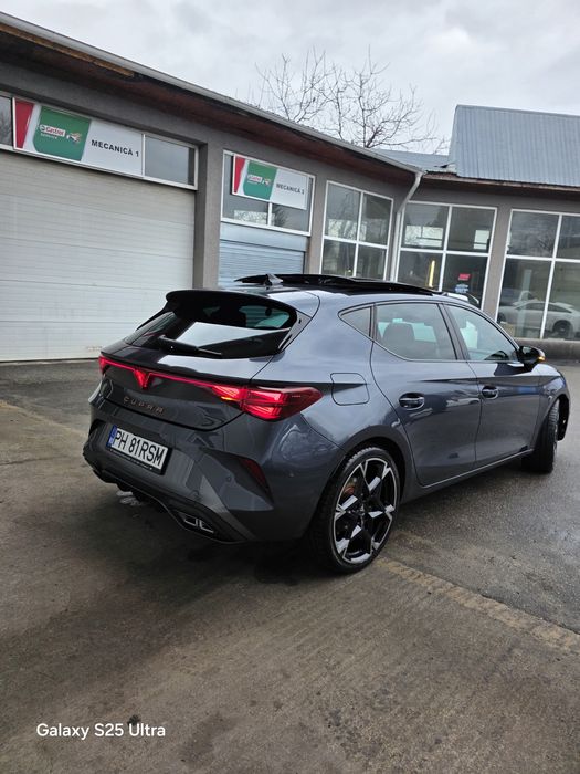 Cupra leon /trapa/automat/2025/tsi/hibrid/led/cokpit/etc.