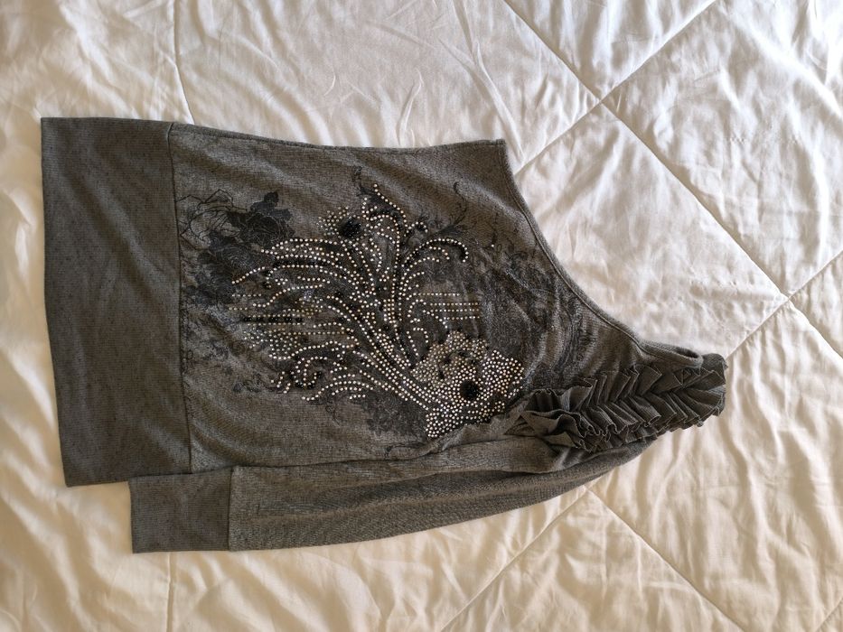 Пролетно-есенни блузки на Bershka