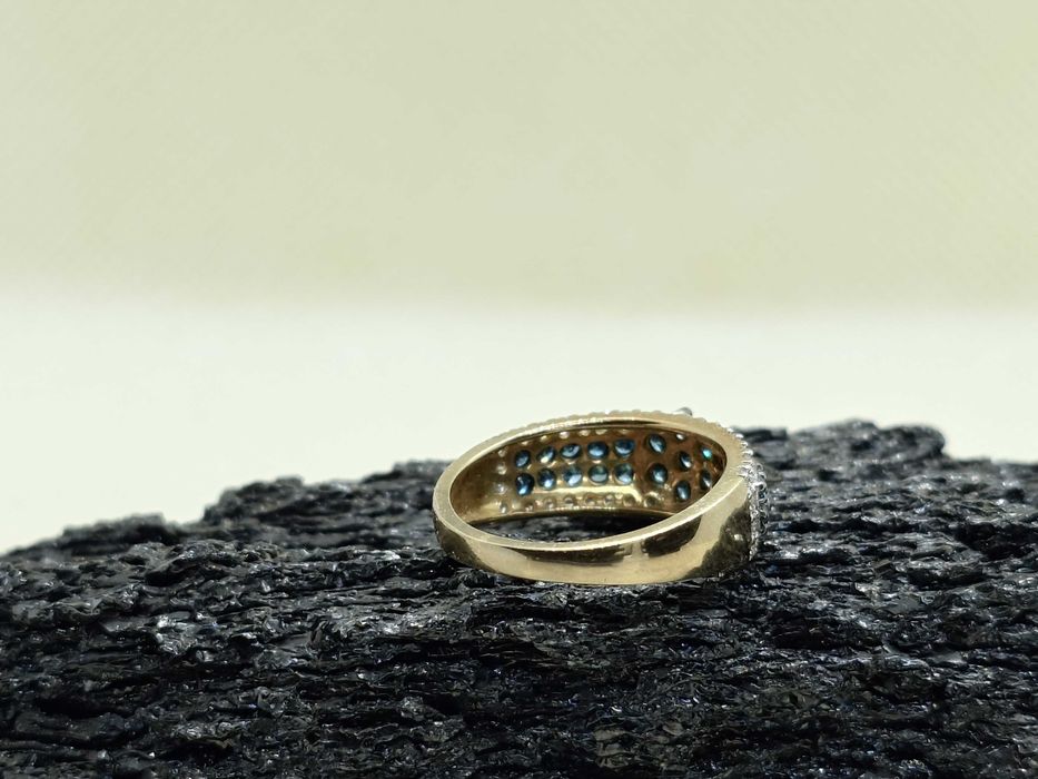 Inel din aur 9K, cu 63 diamante naturale albastre și albe