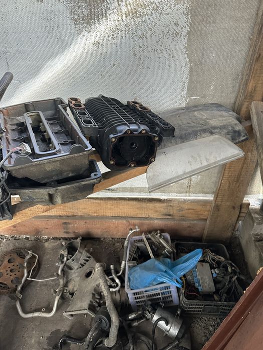 Продам запчасти от мотора  м62 4.4