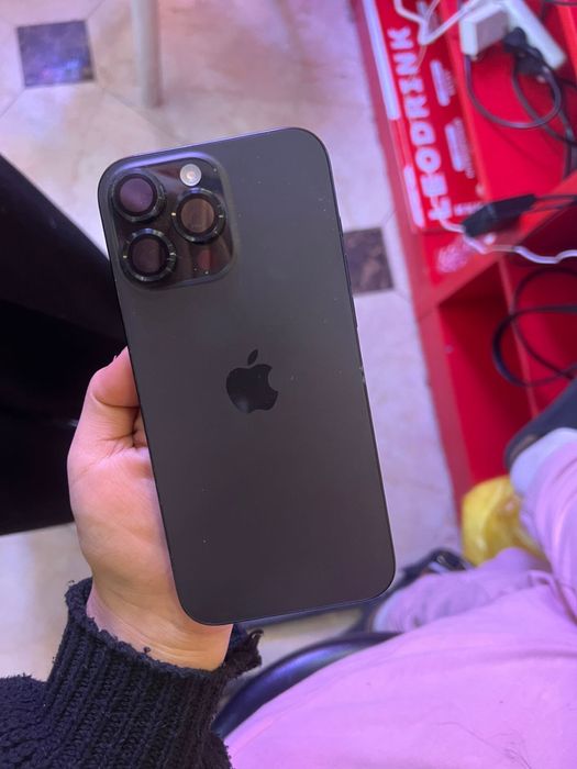 16 про макс с гарантией