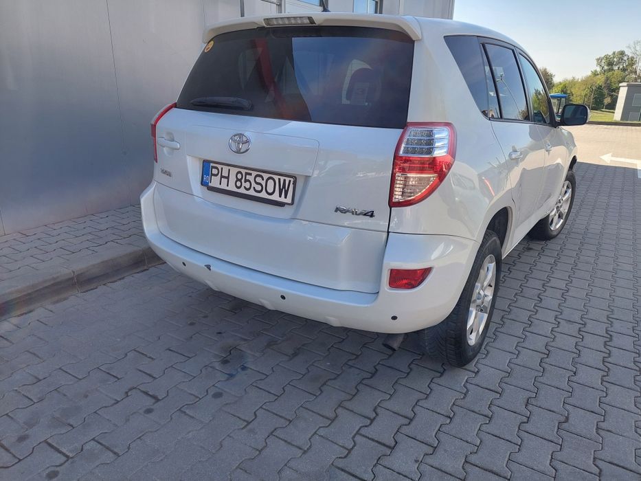 Vand /schimb toyota rav4 2010