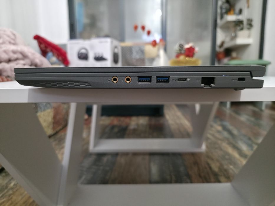 Laptop Gaming MSI Thin 15 B13UC-2203XPL