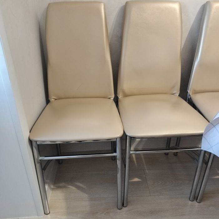 Продаются стулья