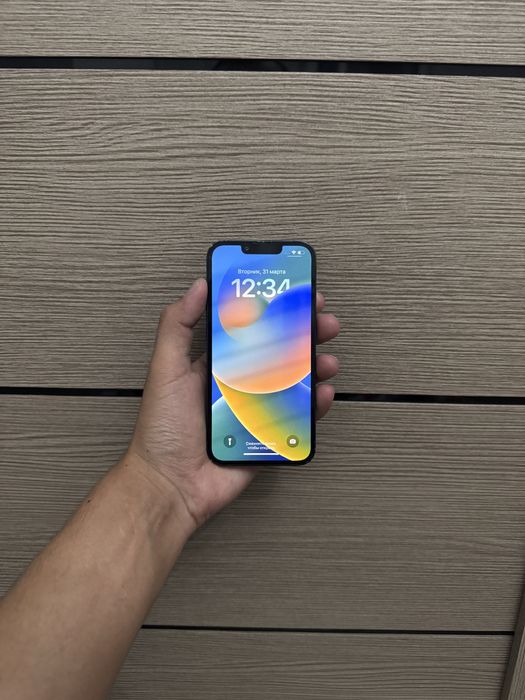 Айфон 13 с коробкой