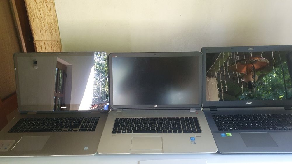 Laptopurii Hp.Dell.Acer