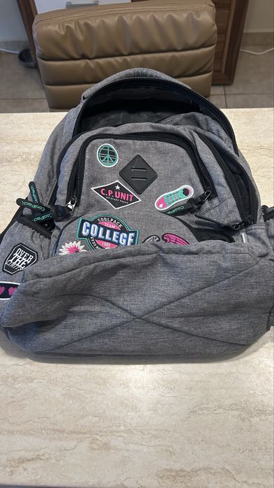 Ученическа раница Coolpack Badges 27 l