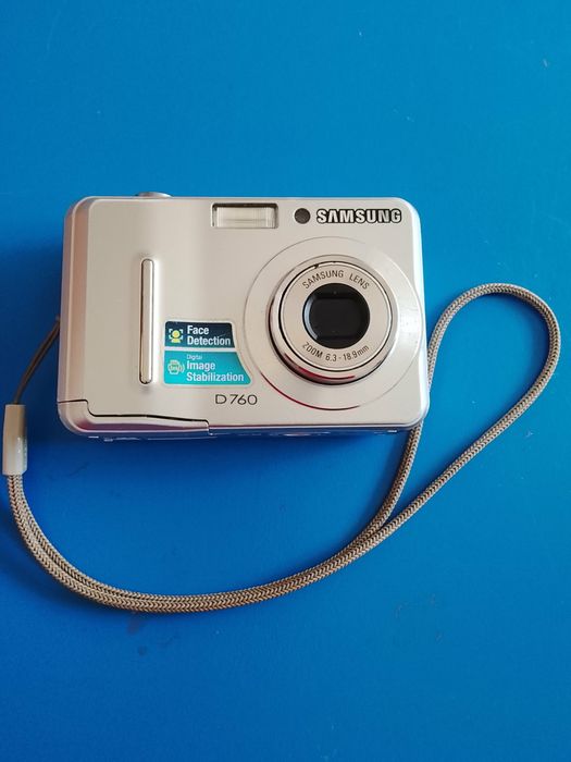Фотоапарат Samsung D760 Самсунг