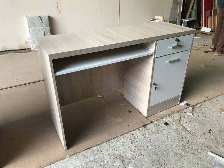 Офисные столы В наличи и на заказ Лофт столы Ofis stollari мебель