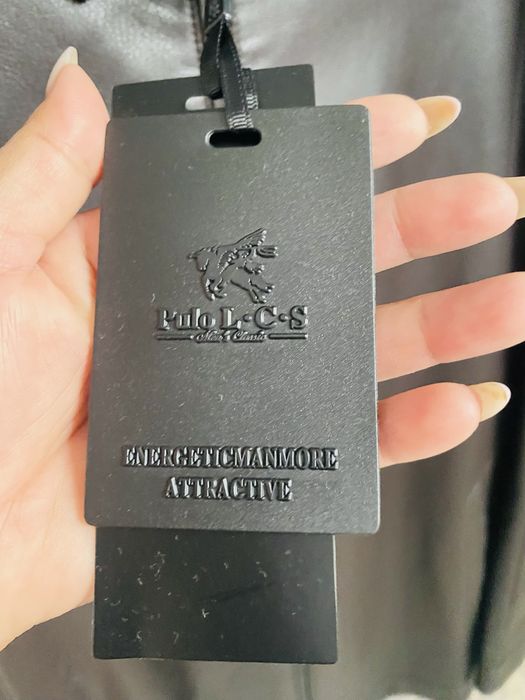 Куртка кожанная 40000