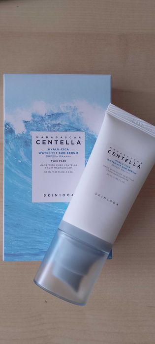 Crema solara coreeana SKIN1004 Centella Hyalu-Cica Water-Fit Sun Serum