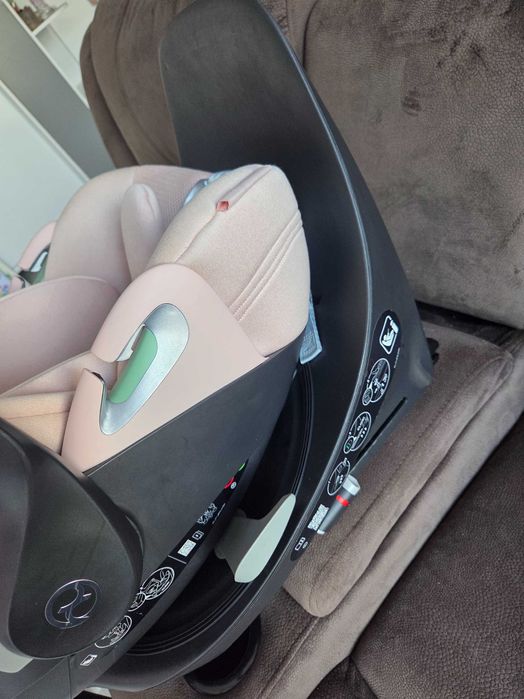 Scoica Cybex cloud T peach +Isofix